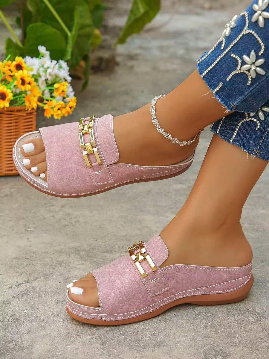 Cross-Border Oversized EU Size 36-43 Summer Fashion Casual European And American Style Beige Embossed Open-Toe Wedge Heel Sandals, Daily And Outdoor Wear, Black Roman Style Lightweight Comfortable Versatile Wedge Heel Platform Sandals